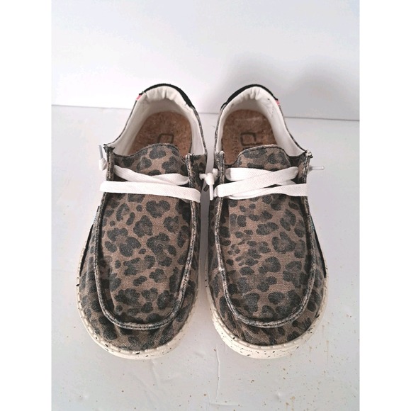 Shoes - Hey‎ Dude Womens Wendy Woven Cheetah  Lightweight Casual Slip On Shoes Size 5 👟